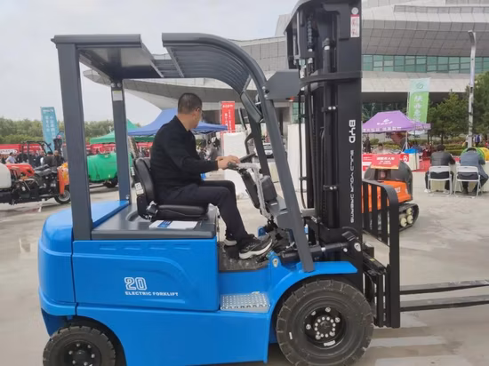 EEC Scooter/Motorcycle 4000W Motor Opai Patent Model with Big Power and Fast Speed